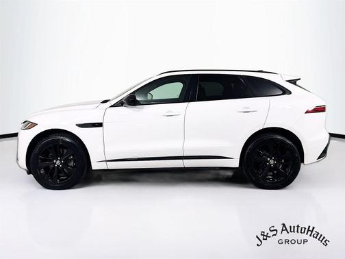 2024 Jaguar F-PACE P250 R-Dynamic S