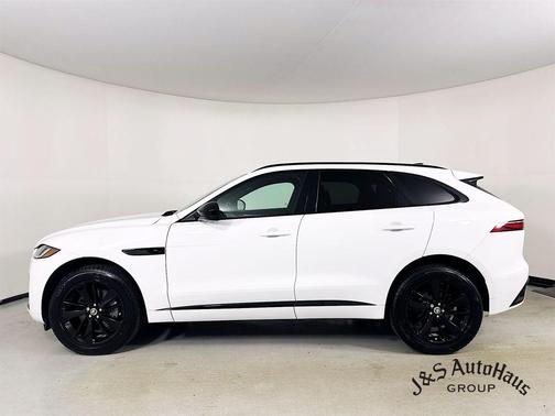 2024 Jaguar F-PACE P250 R-Dynamic S