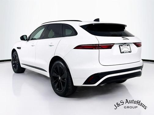 2024 Jaguar F-PACE P250 R-Dynamic S
