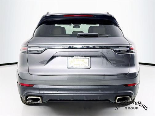 2021 Porsche Cayenne Base