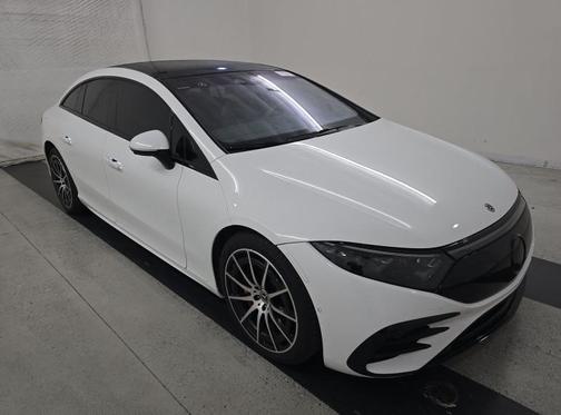 White 2022 Mercedes-Benz EQS 580 Base 4MATIC