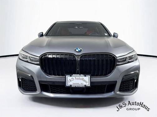 Frozen Bluestone Metallic 2022 BMW 750 i xDrive