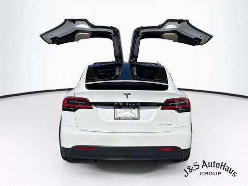 White 2020 Tesla Model X Long Range