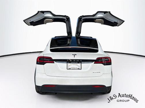 White 2020 Tesla Model X Long Range