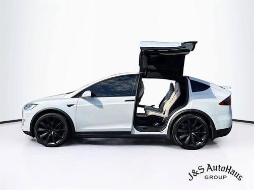 White 2020 Tesla Model X Long Range