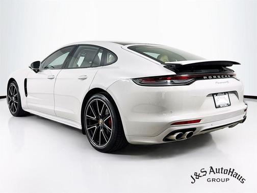 2021 Porsche Panamera 4S