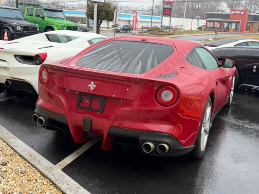 2014 Ferrari F12berlinetta Base