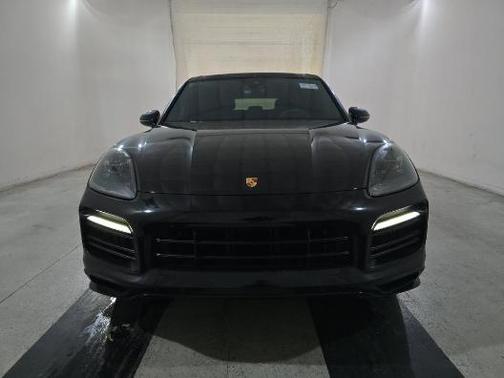 2021 Porsche Cayenne GTS