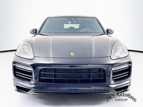 2021 Porsche Cayenne GTS