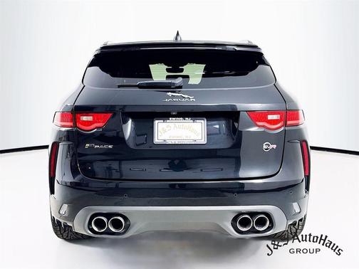 2020 Jaguar F-PACE SVR