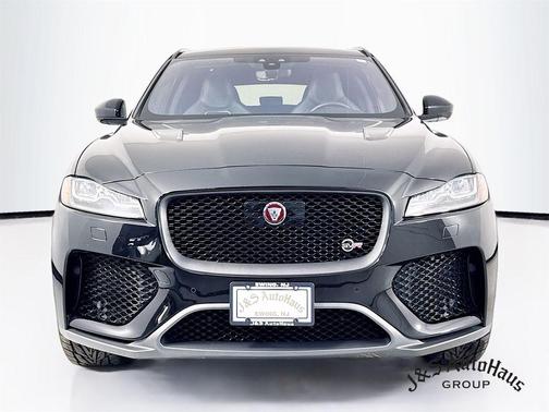 2020 Jaguar F-PACE SVR