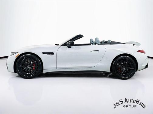 2022 Mercedes-Benz AMG SL 55 Base