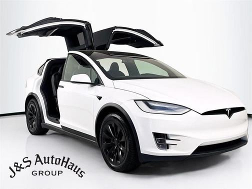 2020 Tesla Model X Long Range