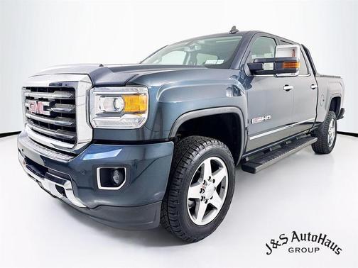 2017 GMC Sierra 2500 SLT