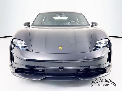 2022 Porsche Taycan Base