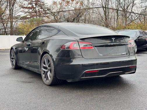 2021 Tesla Model S Plaid