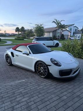 2017 Porsche 911 Turbo S