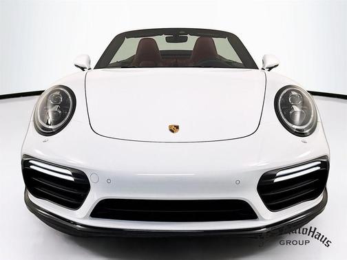 2017 Porsche 911 Turbo S