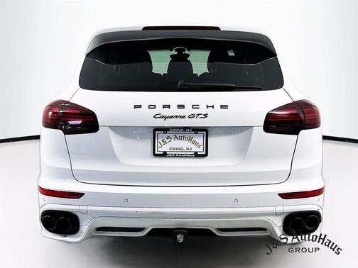 2017 Porsche Cayenne GTS