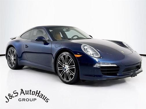 2016 Porsche 911 Carrera