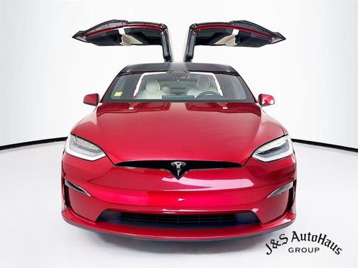 Red Multi 2023 Tesla Model X Plaid