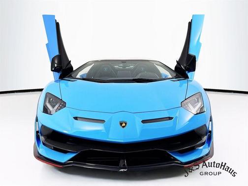 2021 Lamborghini Aventador SVJ Base