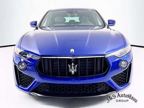 2022 Maserati Levante Modena