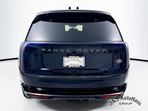 2023 Land Rover Range Rover P530 SE