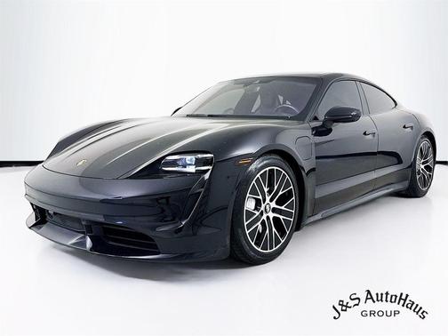 2020 Porsche Taycan Turbo