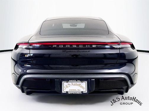 2020 Porsche Taycan Turbo