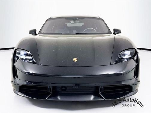 2020 Porsche Taycan Turbo