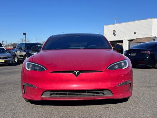 2022 Tesla Model S Plaid