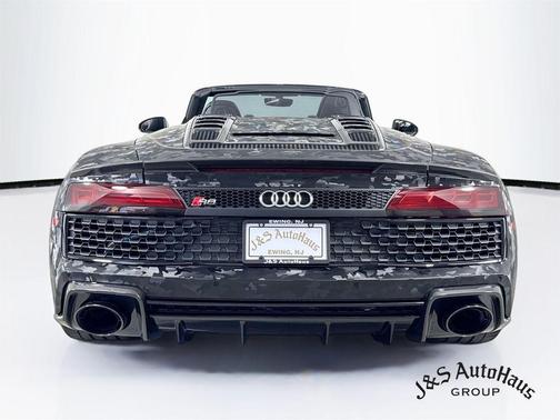Mythos Black Metallic w/ Black Roof 2020 Audi R8 5.2 V10 performance