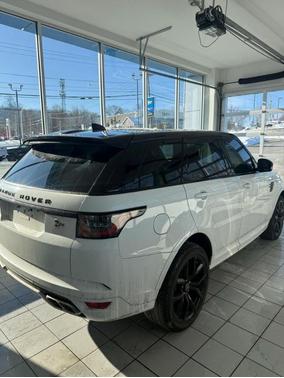 2022 Land Rover Range Rover Sport SVR Carbon Edition