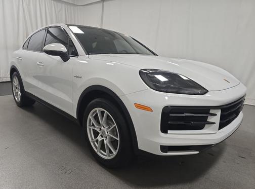 2024 Porsche Cayenne Base