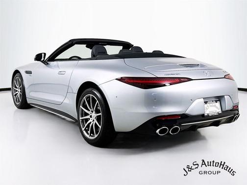 2023 Mercedes-Benz AMG SL 43 Base