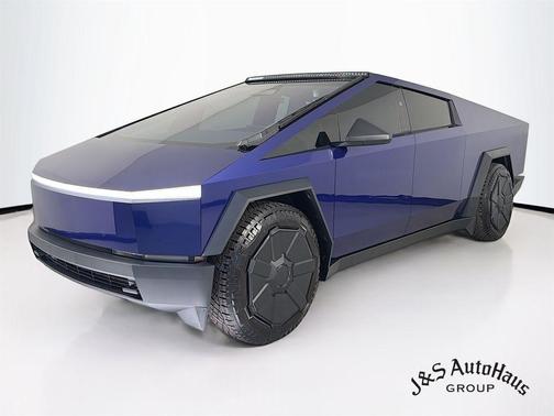 Stainless Steel 2024 Tesla Cybertruck Cyberbeast