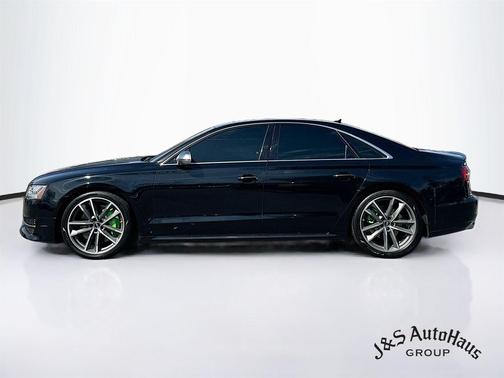 2016 Audi S8 4.0T Plus