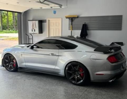 Silver Metallic 2021 Ford Shelby GT500 Base