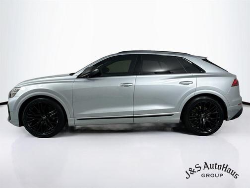 Satellite Silver Metallic 2024 Audi SQ8 4.0T Prestige