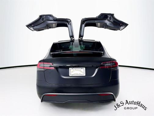 2026 Tesla Model X Base