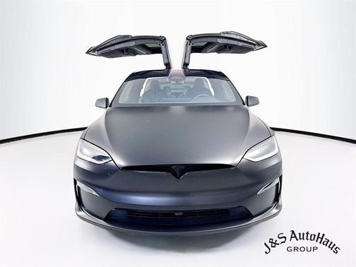 2026 Tesla Model X Base