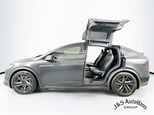 2026 Tesla Model X Base