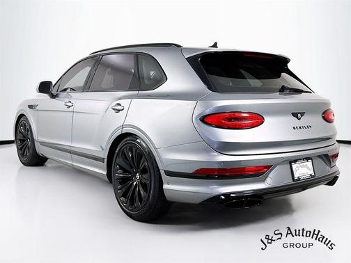 2021 Bentley Bentayga V8