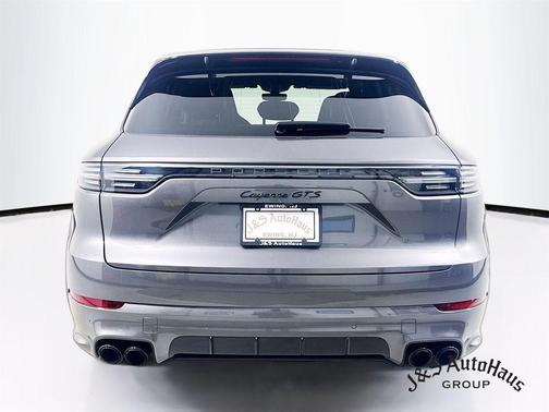 2022 Porsche Cayenne GTS
