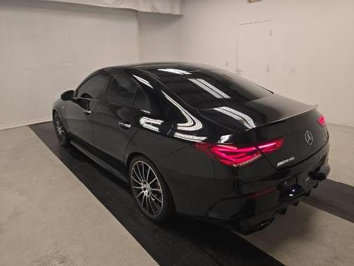 2022 Mercedes-Benz AMG CLA 35 Base 4MATIC
