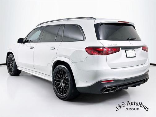 2024 Mercedes-Benz GLS 450 4MATIC