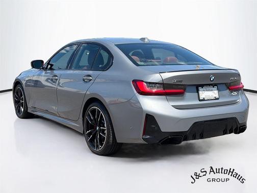 Skyscraper Gray Metallic 2023 BMW M340 i xDrive