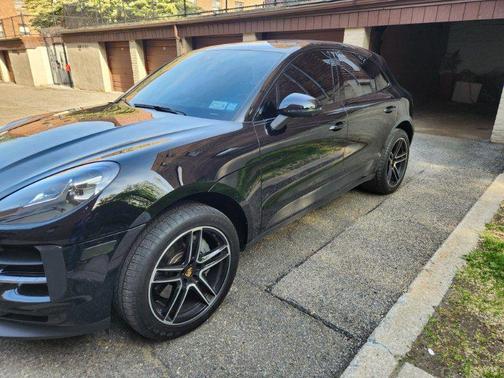 2021 Porsche Macan S