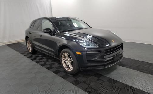 2022 Porsche Macan Base